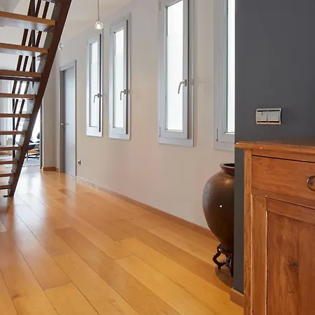 Boulevard Terrace By Feelfree 圣塞瓦斯蒂安