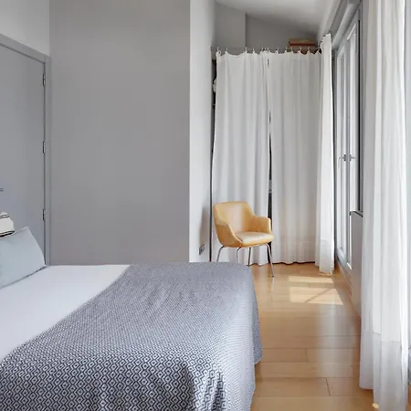 Boulevard Terrace By Feelfree